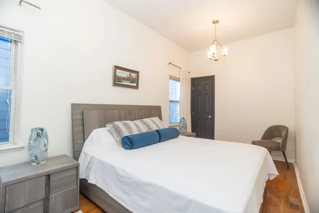 $574,900 | 2814 North Maplewood Avenue, Chicago, IL 60618