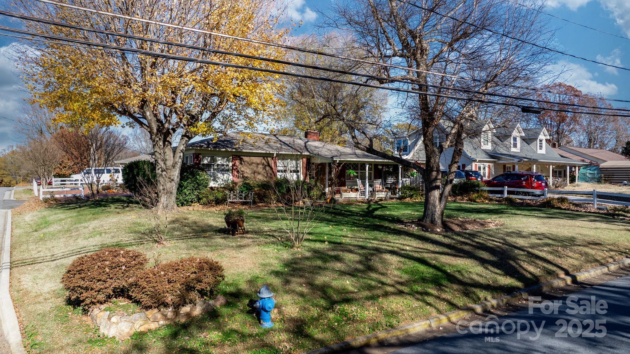 901 Union Street Maiden, NC 28650 - Photo 23 of 37 a view of street with houses