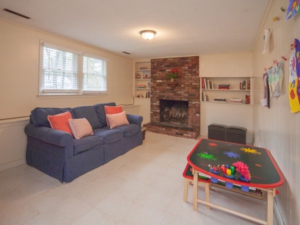 15 Tamarack Road Medfield, MA 02052 - Photo 19 of 23 Gallery Image 19
