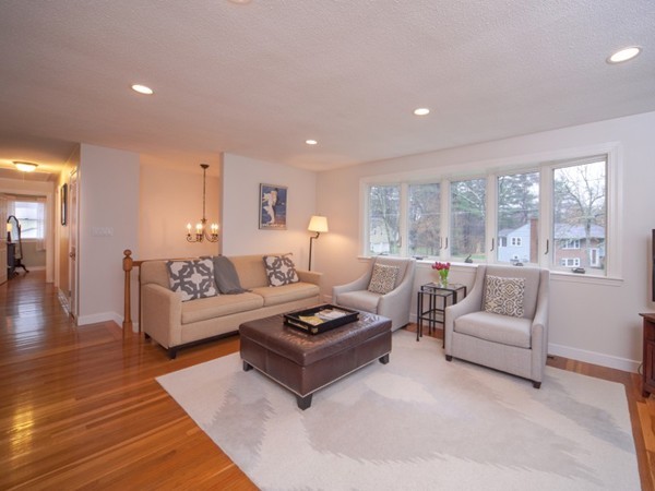 15 Tamarack Road Medfield, MA 02052 - Photo 4 of 23 Gallery Image 4