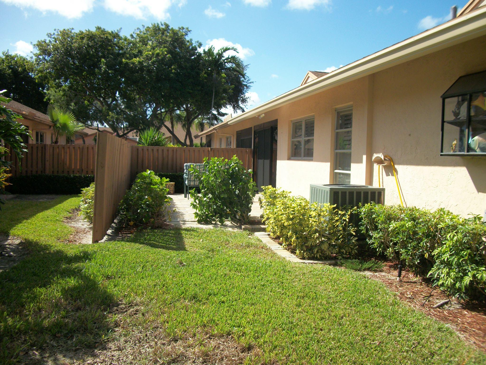 8190 Springtree Road, Unit 8190 Boca Raton, FL 33496 - Photo 26 of 32 100_2817