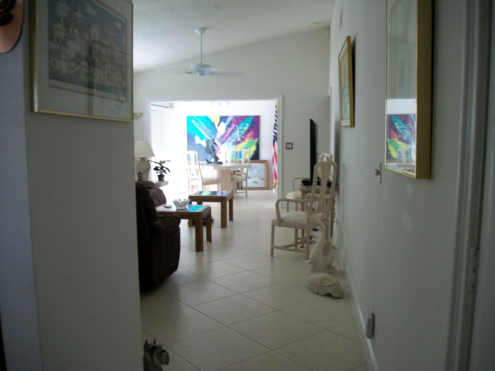 8190 Springtree Road, Unit 8190 Boca Raton, FL 33496 - Photo 4 of 32 100_2780