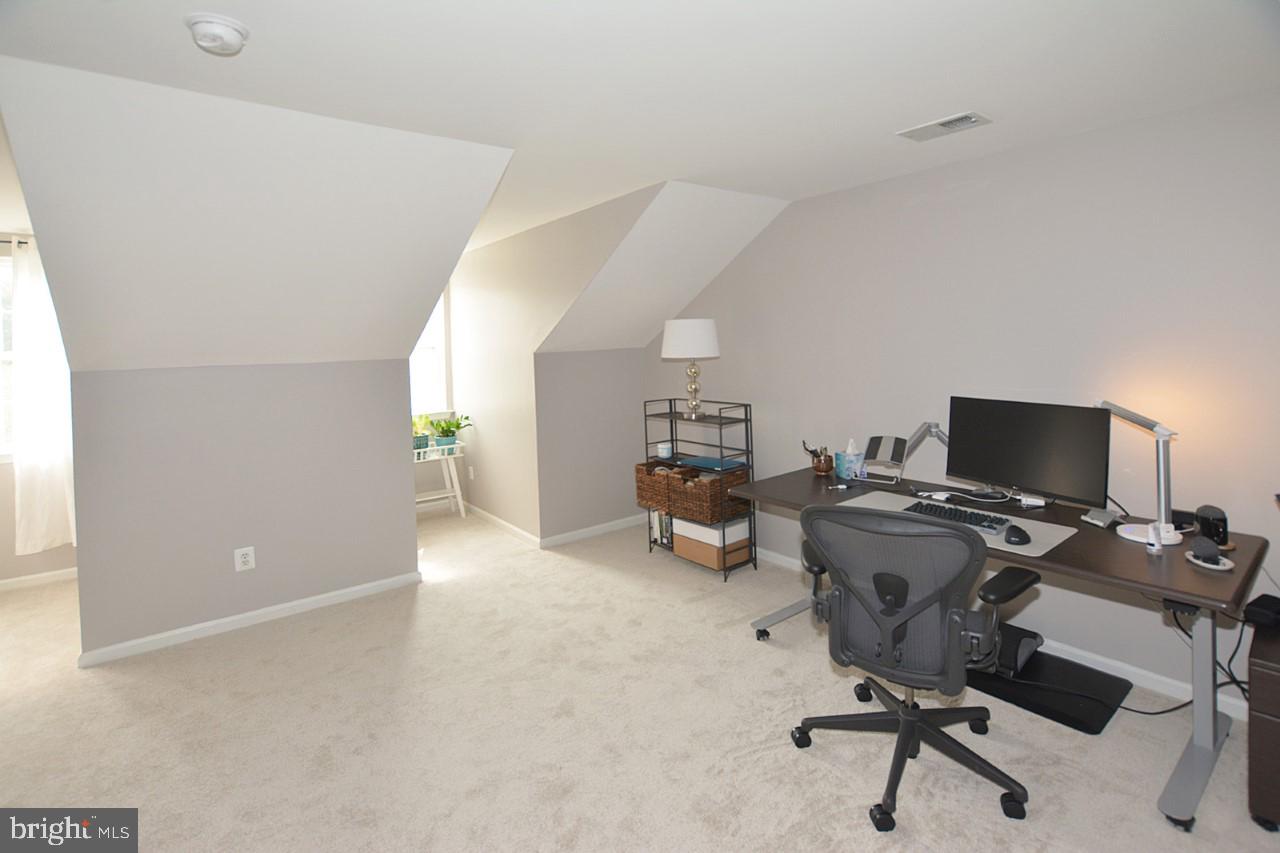 1272 Vintage Place Reston, VA 20194 - Photo 24 of 55 Loft on upper level