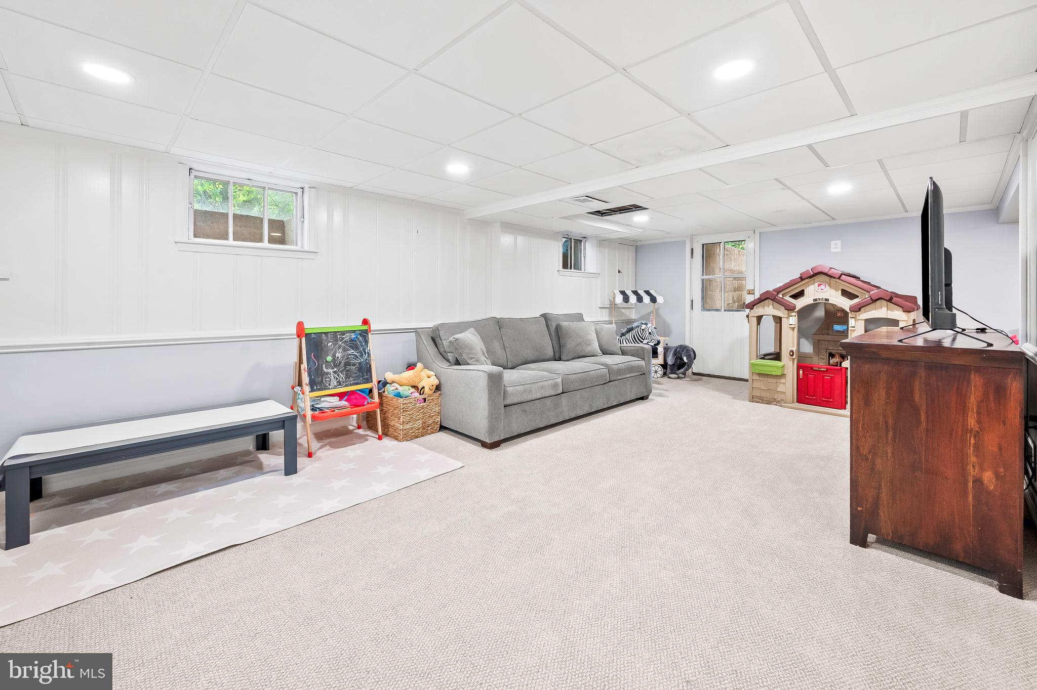 203 St Dunstans Road Baltimore, MD 21212 - Photo 30 of 42 Finished walkout basement