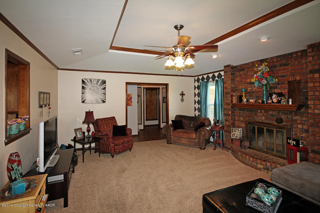 5717 South Milam Street Amarillo, TX 79110 - Photo 7 of 27 Living Area2