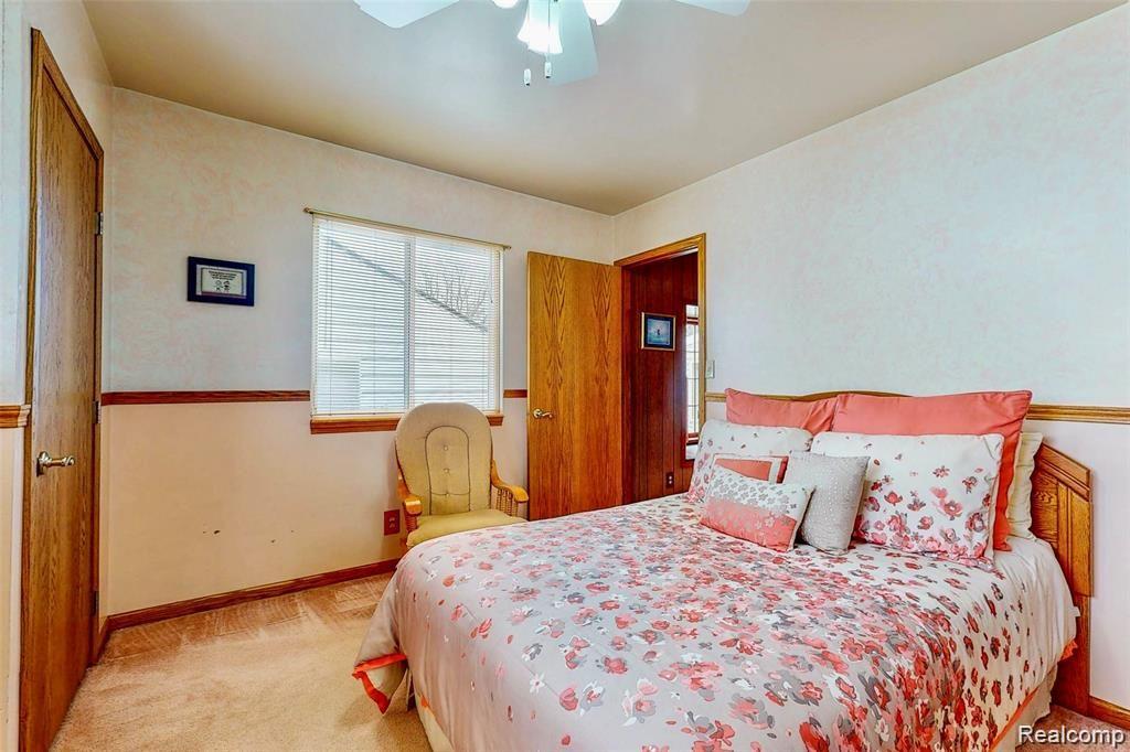 4387 Crosby Road Flint, MI 48506 - Photo 18 of 59 FCDB4FAF-FBA4-4A99-BD8A-B7CE15E386CB_1_201_a.jpeg