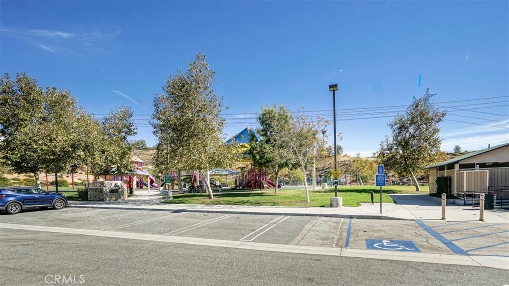 20046 Christopher Lane Saugus, CA 91350 - Photo 25 of 25