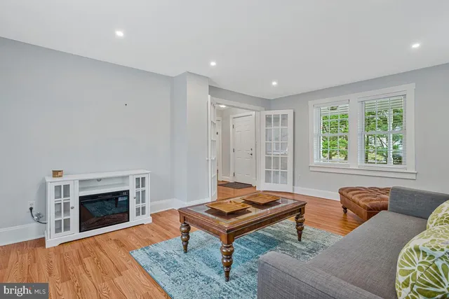 $450,000 | 66 Poplar Lane, Indian Head, MD 20640