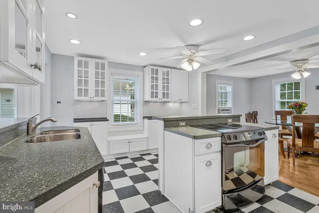 $450,000 | 66 Poplar Lane, Indian Head, MD 20640