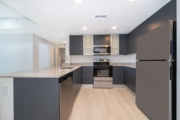 $2,000 | 5579 Millennia Park Drive, Unit 216, Orlando, FL 32839