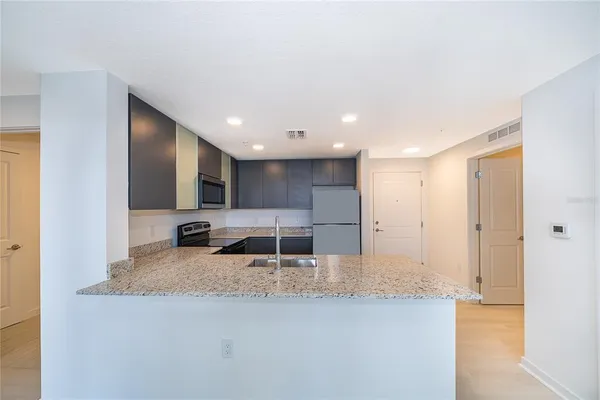 $2,000 | 5579 Millennia Park Drive, Unit 216, Orlando, FL 32839
