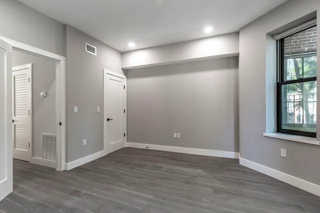 $6,900 | 169 Newbury Street, Unit 3, Boston, MA 02116