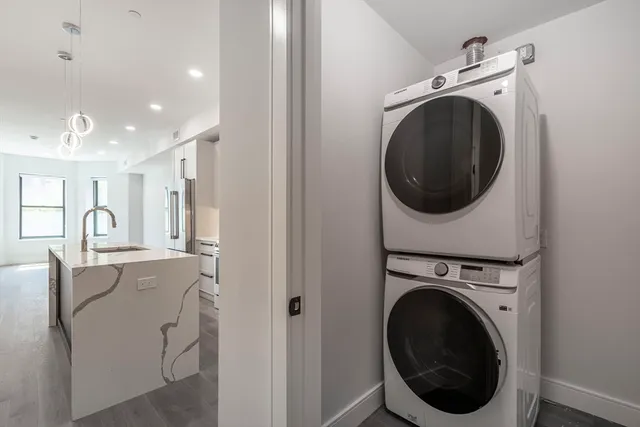 $6,900 | 169 Newbury Street, Unit 3, Boston, MA 02116