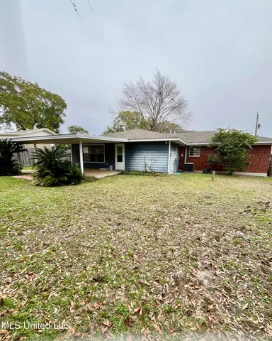 $220,000 | 2 Lexington Place, Gulfport, MS 39507