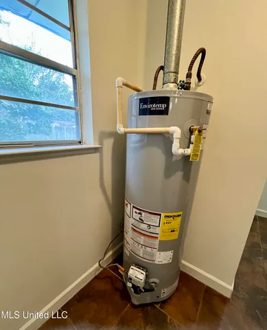 $220,000 | 2 Lexington Place, Gulfport, MS 39507