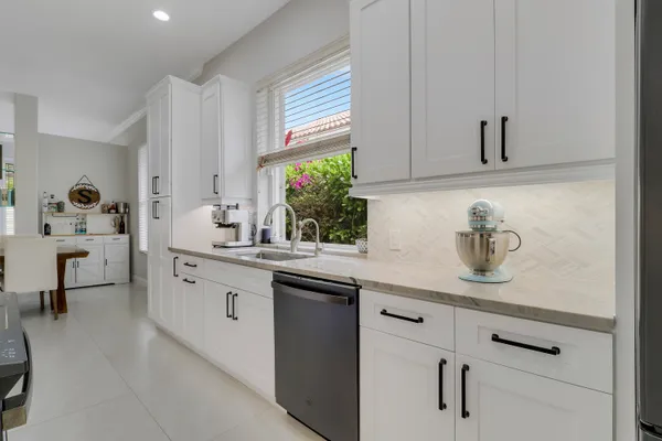 $799,900 | 167 East Hampton Way, Jupiter, FL 33458