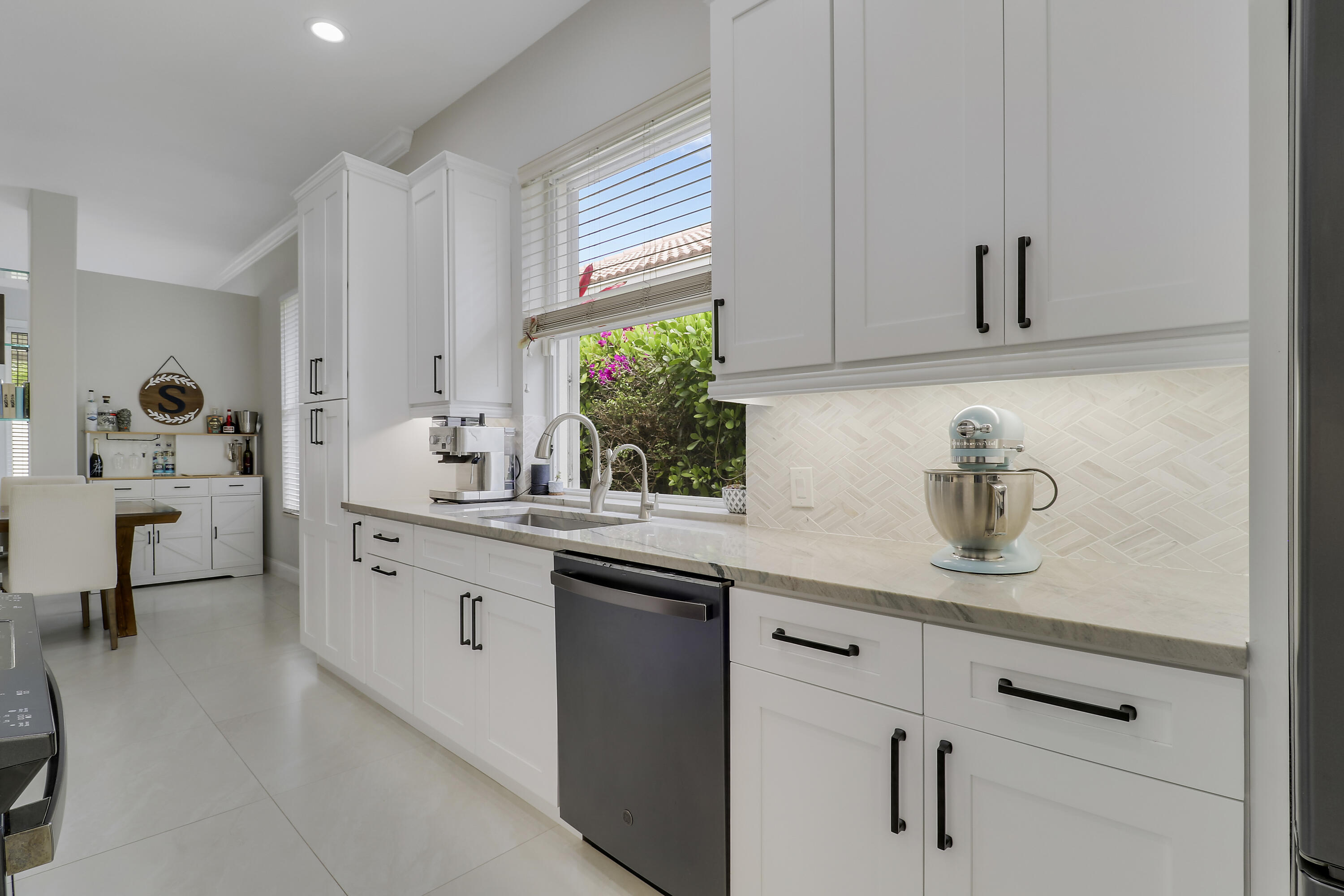 167 East Hampton Way Jupiter, FL 33458 - Photo 12 of 42 House4-24