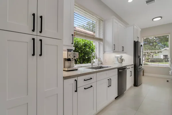 $799,900 | 167 East Hampton Way, Jupiter, FL 33458