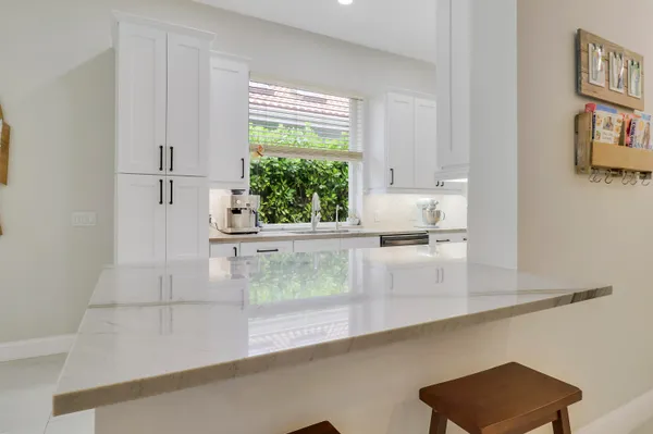 $799,900 | 167 East Hampton Way, Jupiter, FL 33458