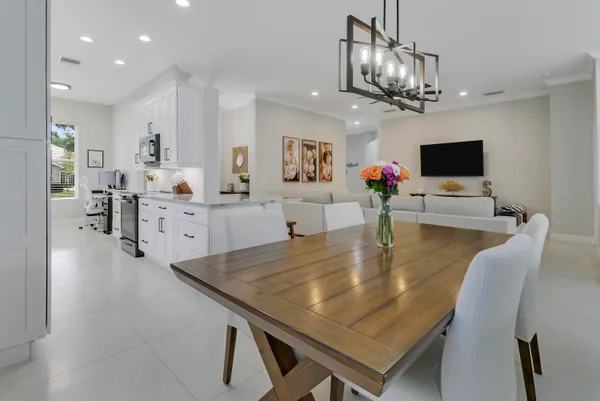 $799,900 | 167 East Hampton Way, Jupiter, FL 33458