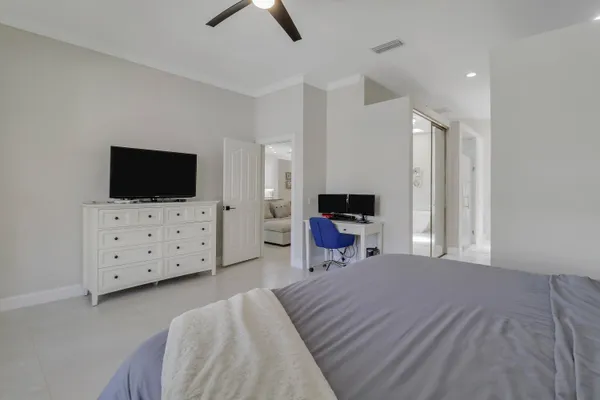 $799,900 | 167 East Hampton Way, Jupiter, FL 33458