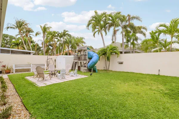 $799,900 | 167 East Hampton Way, Jupiter, FL 33458