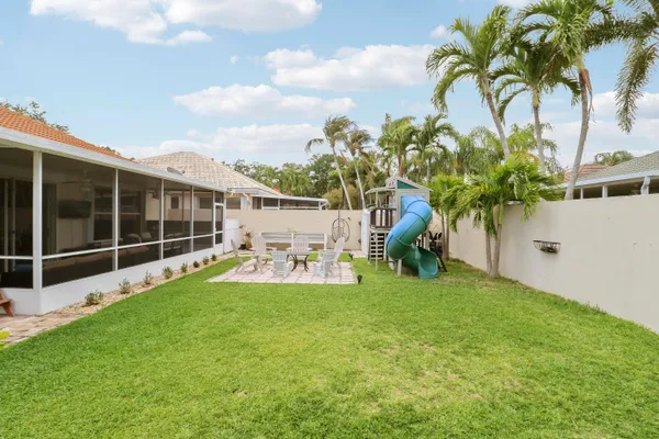 $799,900 | 167 East Hampton Way, Jupiter, FL 33458