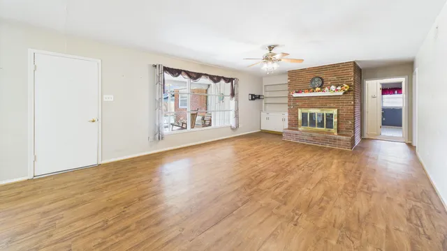 $219,900 | 2118 55th Street, Lubbock, TX 79412