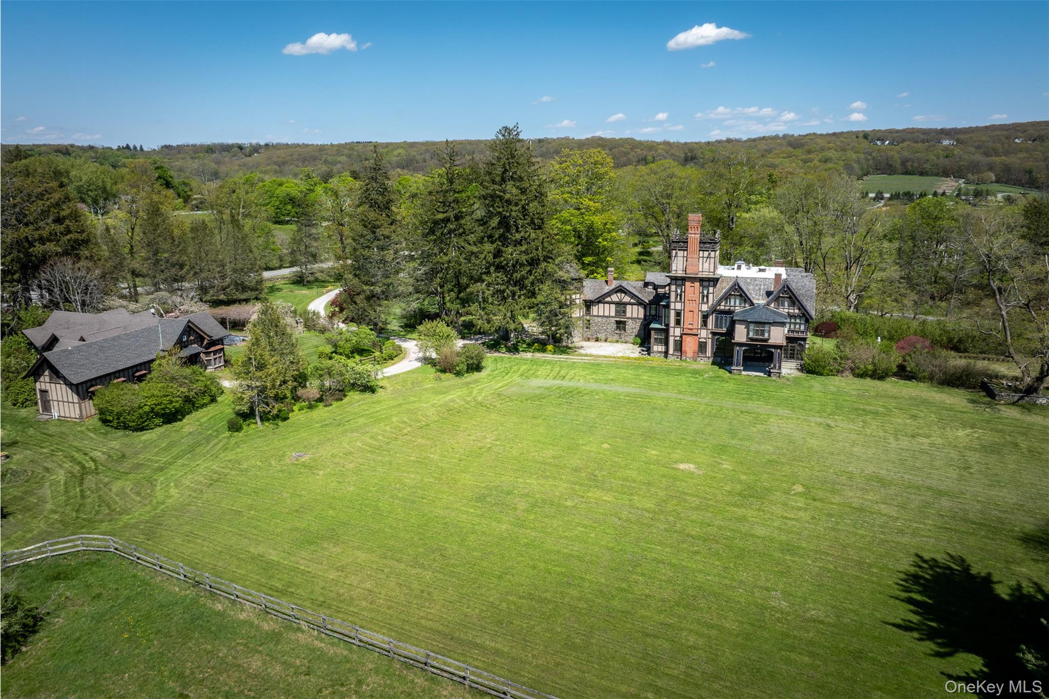 618 Quaker Hill Road Pawling, NY 12564 - Photo 5 of 50