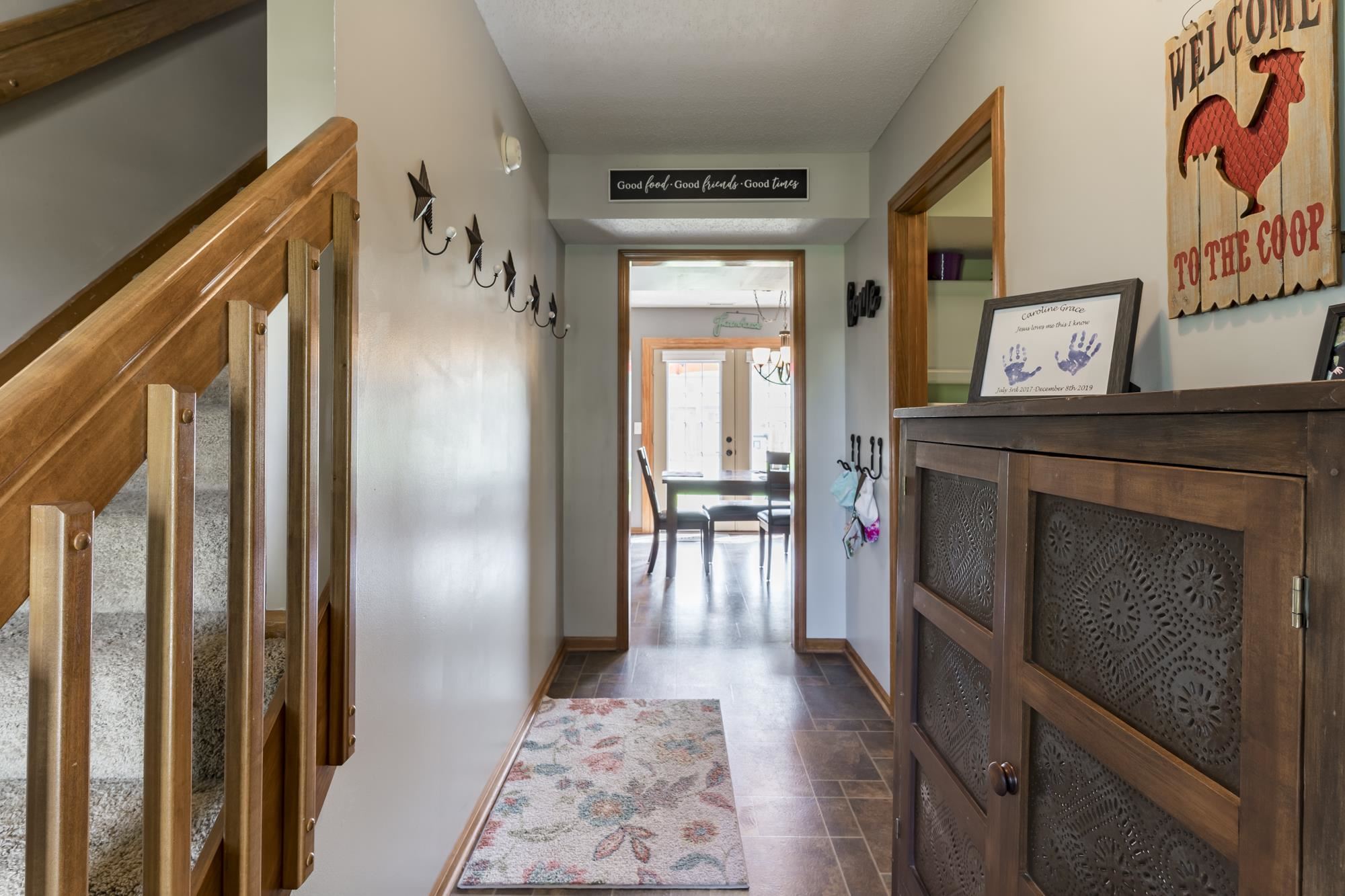 15918 Thunderbird Road Huntertown, IN 46748 - Photo 3 of 35 Gallery Image 3