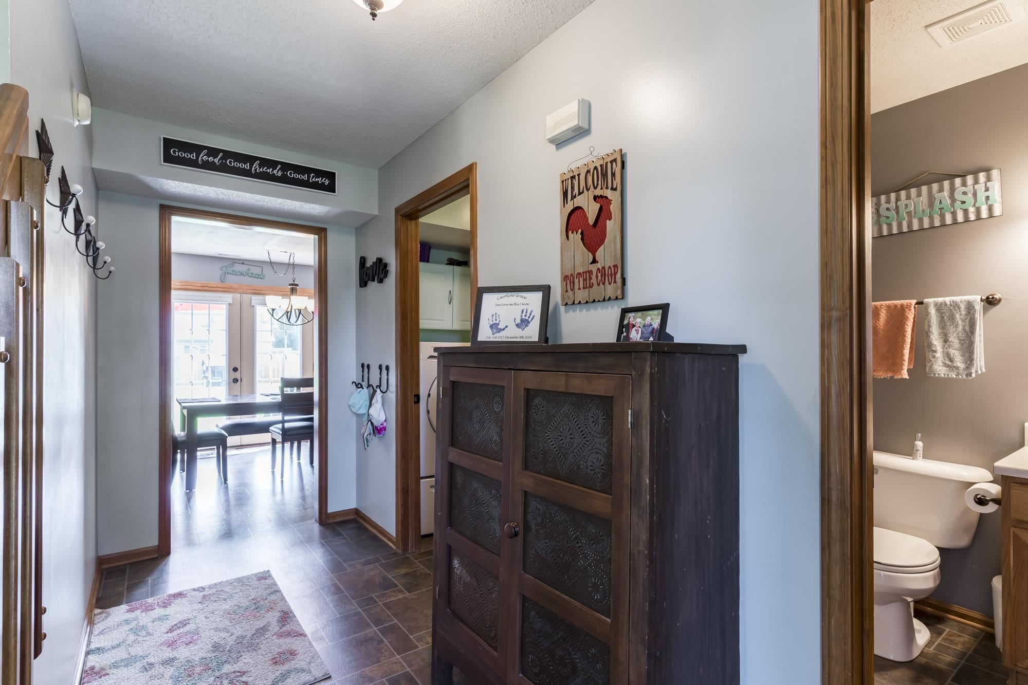 15918 Thunderbird Road Huntertown, IN 46748 - Photo 6 of 35 Gallery Image 6