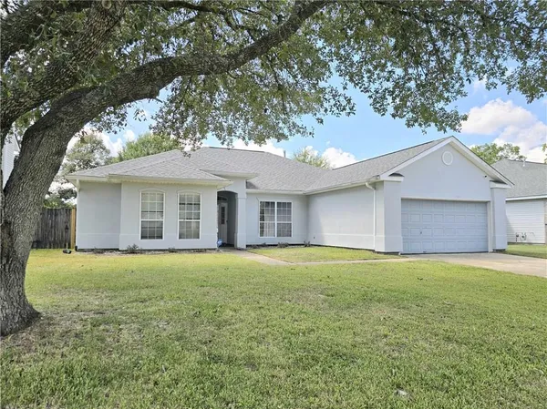 $2,400 | 1549 Hunters Point Drive, Slidell, LA 70460