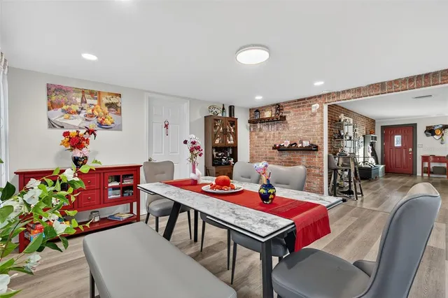 $3,495 | 11761 80th Avenue, Seminole, FL 33772