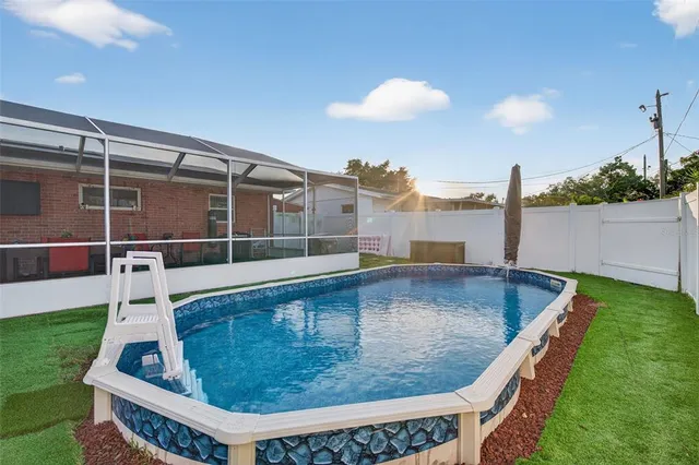 $3,495 | 11761 80th Avenue, Seminole, FL 33772