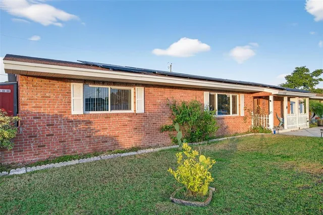 $3,495 | 11761 80th Avenue, Seminole, FL 33772