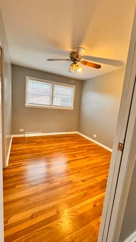 $2,000 | 8939 North Wisner Street, Unit 2, Niles, IL 60714