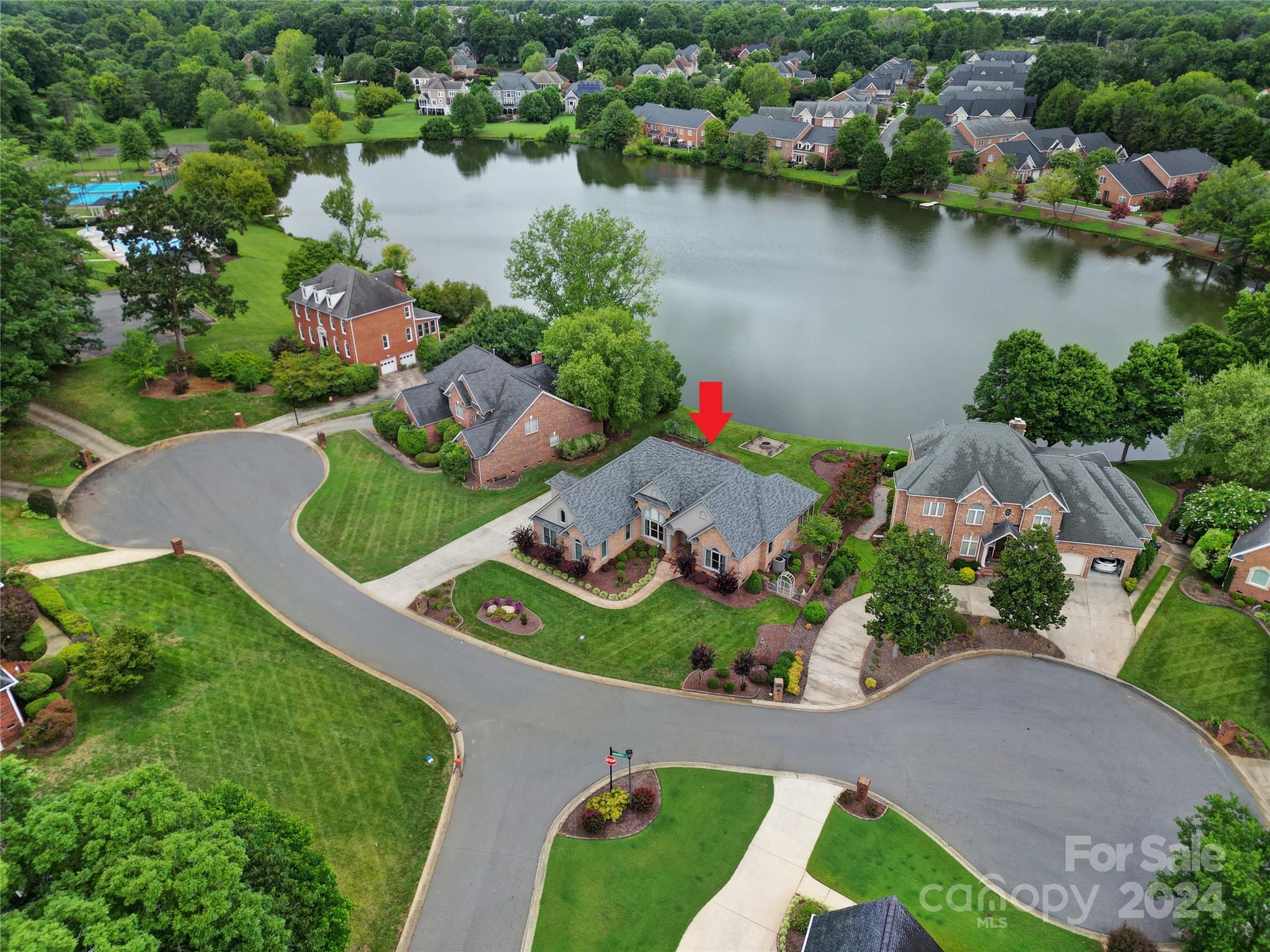 an aerial view of a house having outdoor space
