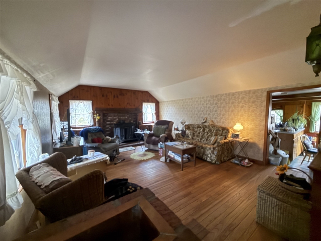 250 Main Road Westport, MA 02790 - Photo 18 of 28