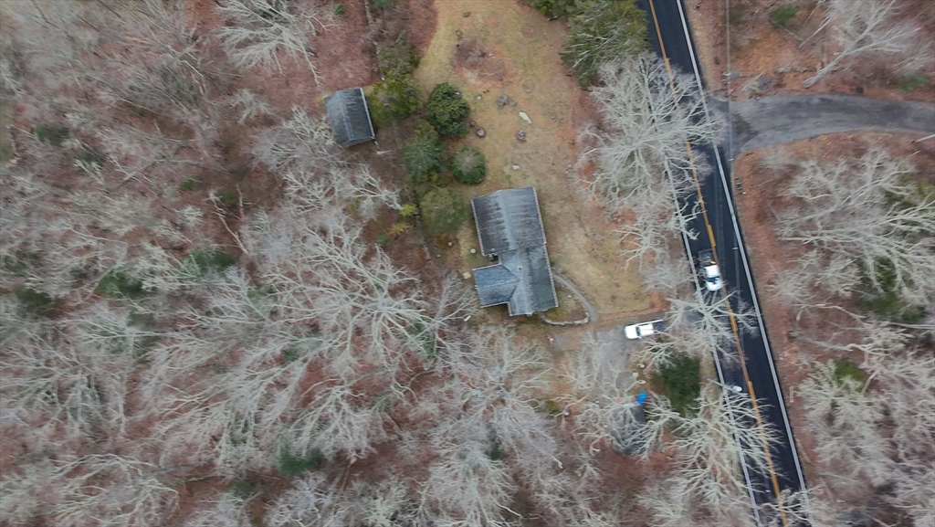 250 Main Road Westport, MA 02790 - Photo 2 of 28