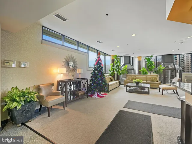 $765,000 | 1600 North Oak Street, Unit 318, Arlington, VA 22209