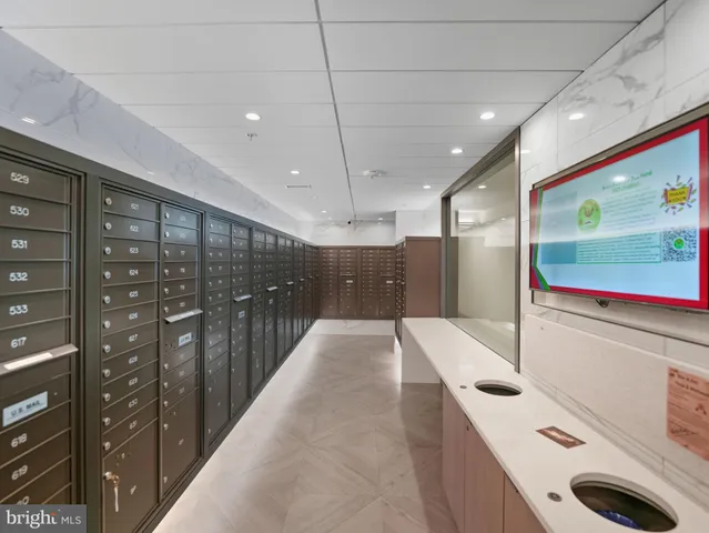 $765,000 | 1600 North Oak Street, Unit 318, Arlington, VA 22209