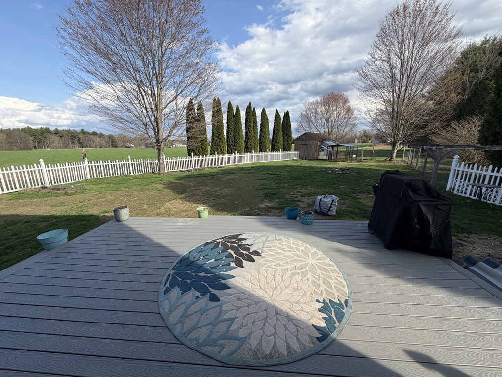 36 Swamp Road Whately, MA 01093 - Photo 4 of 28