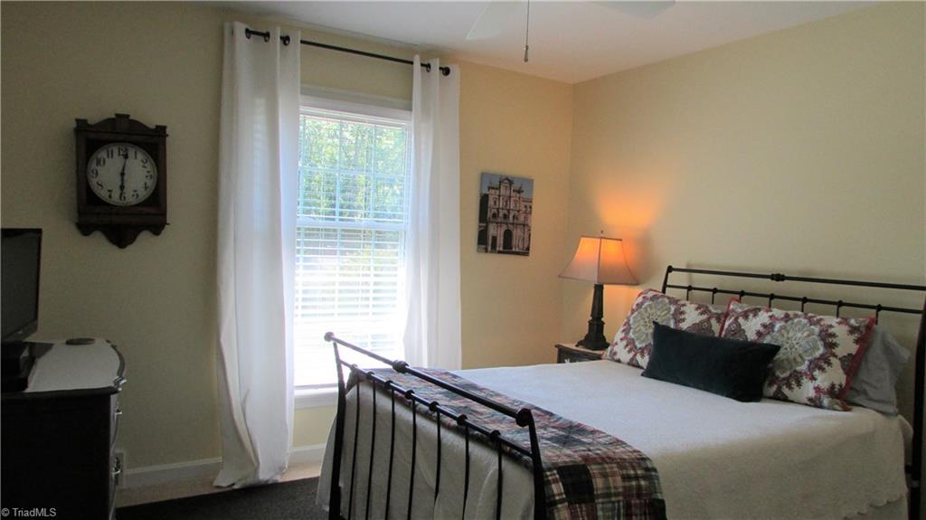 3211 Kinnamon Road Winston-Salem, NC 27104 - Photo 14 of 24 Gallery Image 14
