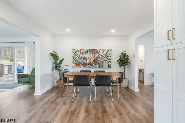$815,000 | 224 Gates Avenue, Gillette, NJ 07933