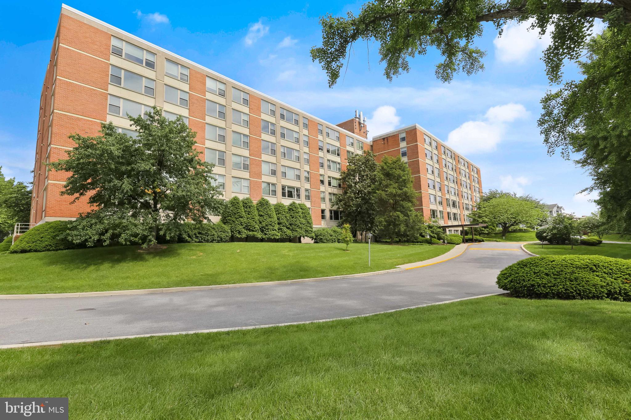 4401 Roland Avenue, Unit 306 Baltimore, MD 21210 - Photo 1 of 34 Front Exterior
