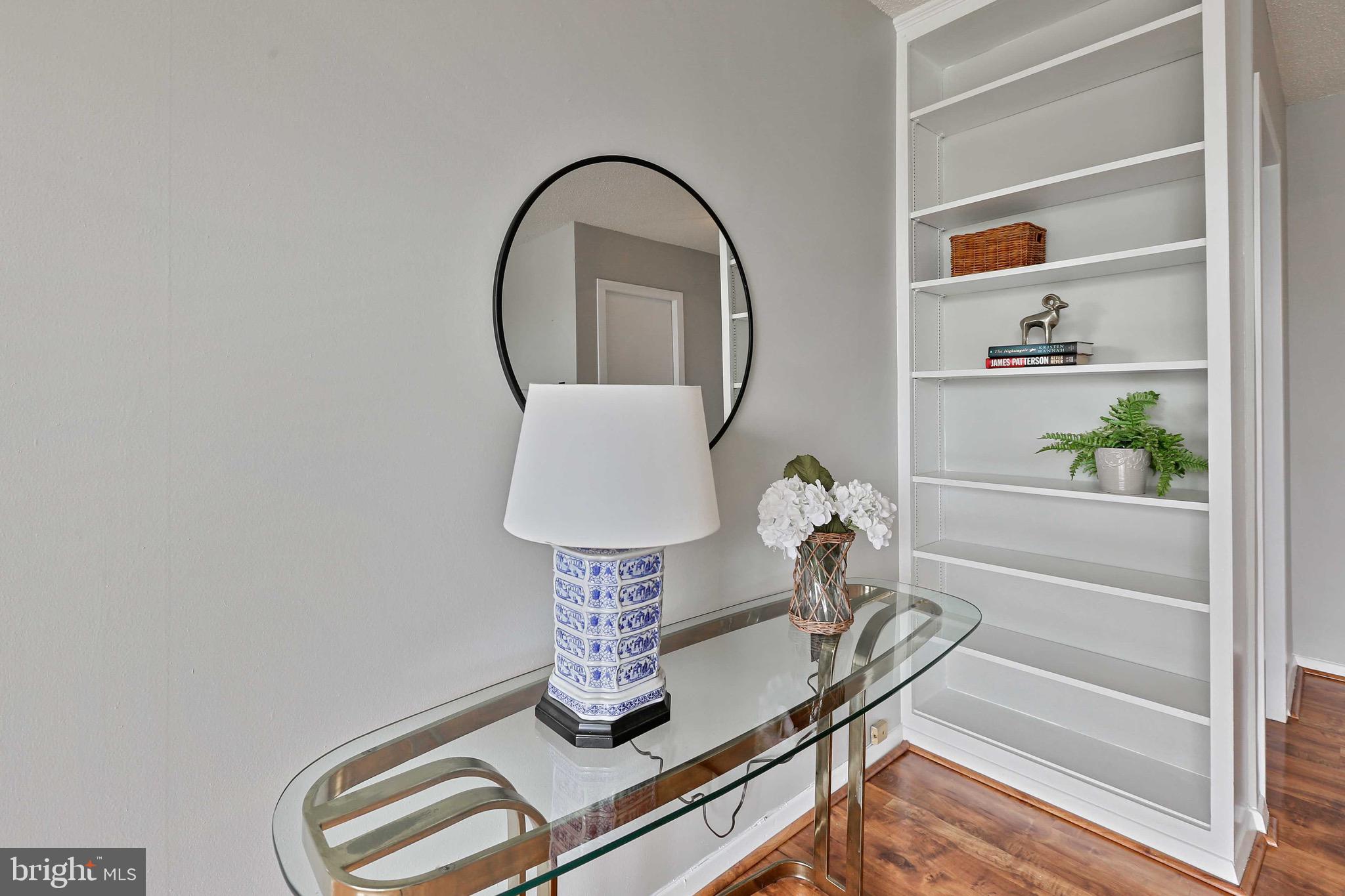 4401 Roland Avenue, Unit 306 Baltimore, MD 21210 - Photo 4 of 34 Built-In Shelves