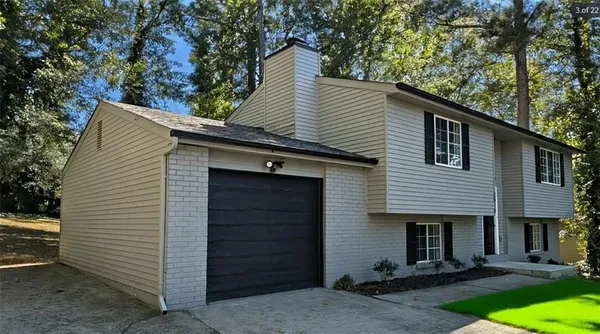 $2,599 | 3414 Dearwood Drive Southwest, Lilburn, GA 30047