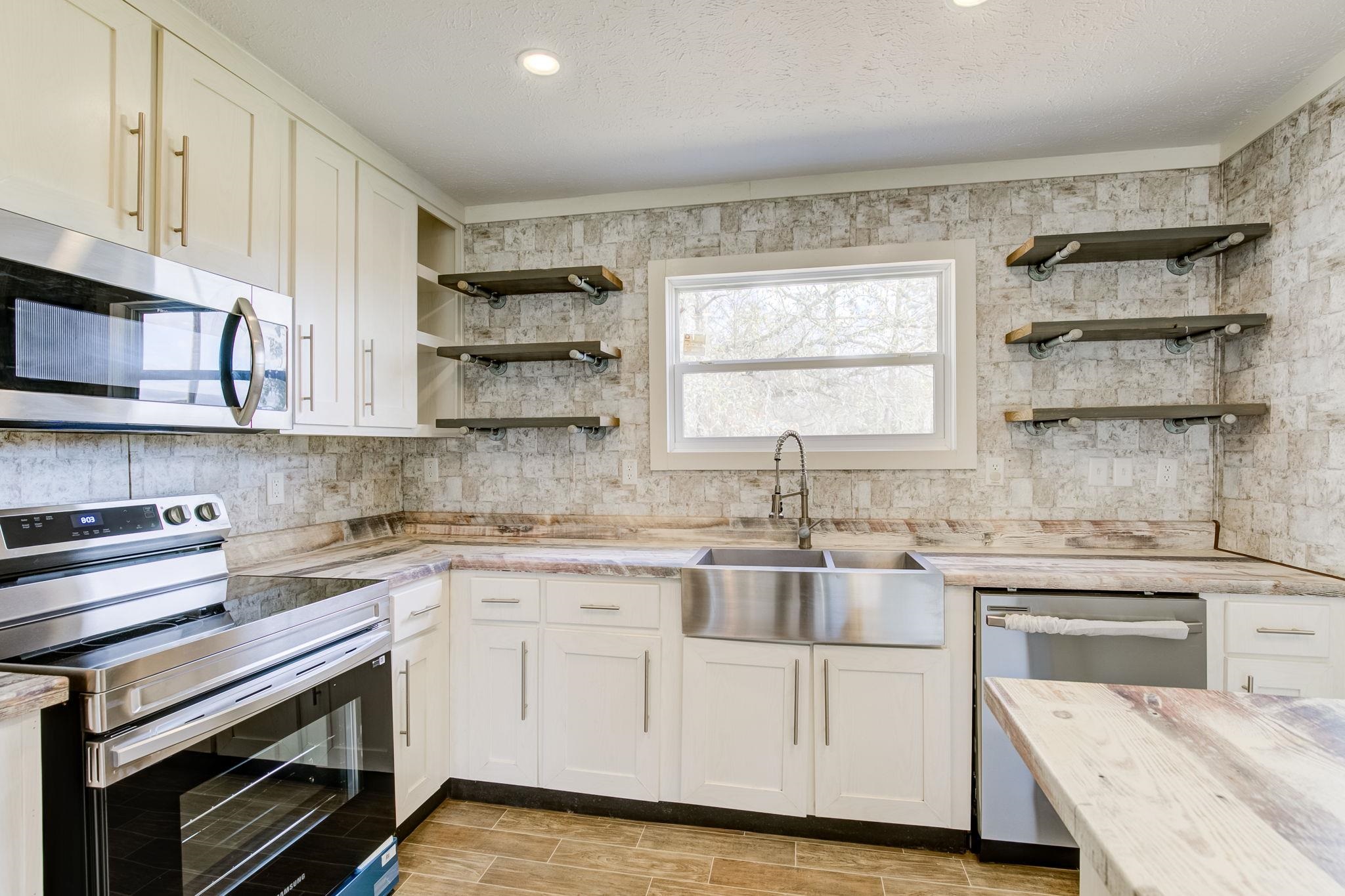 21318 Bohemian Hall Road Silverhill, AL 36576 - Photo 15 of 47