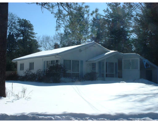47 Ellendale Circle Springfield, MA 01128 - Photo 3 of 6