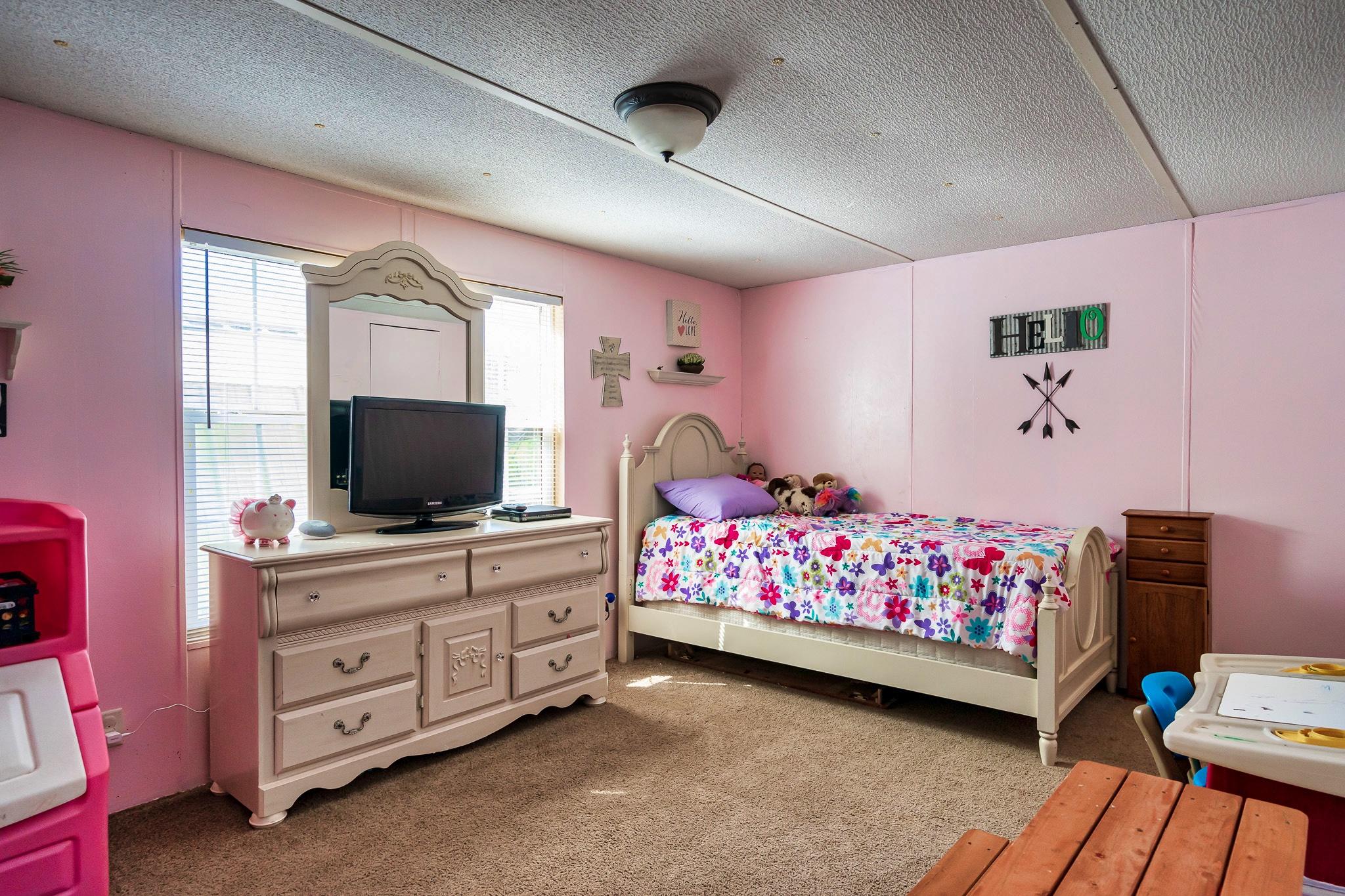 256 Clear Springs Road Harriman, TN 37748 - Photo 10 of 13 Third Bedroom